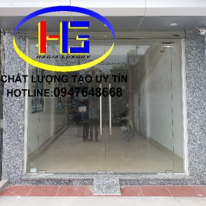 Cửa thủy lực