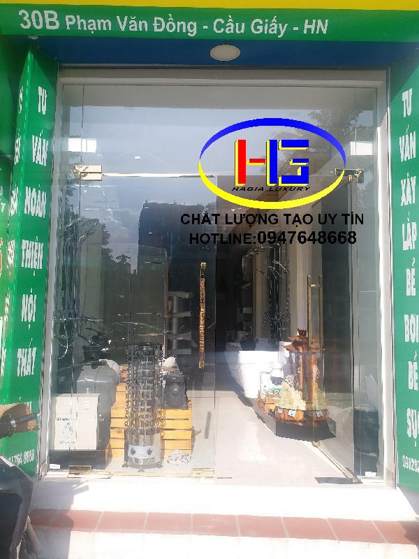 Cửa thủy lực