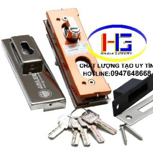 khóa cửa thủy lực