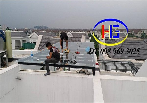 Mái Hiên Kính Cường Lực