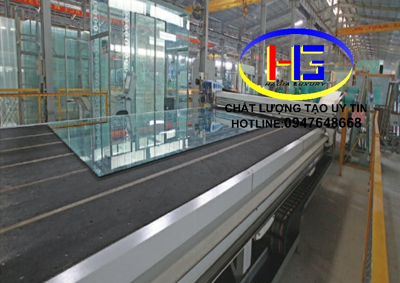 quy trình sản xuất kính cường lực